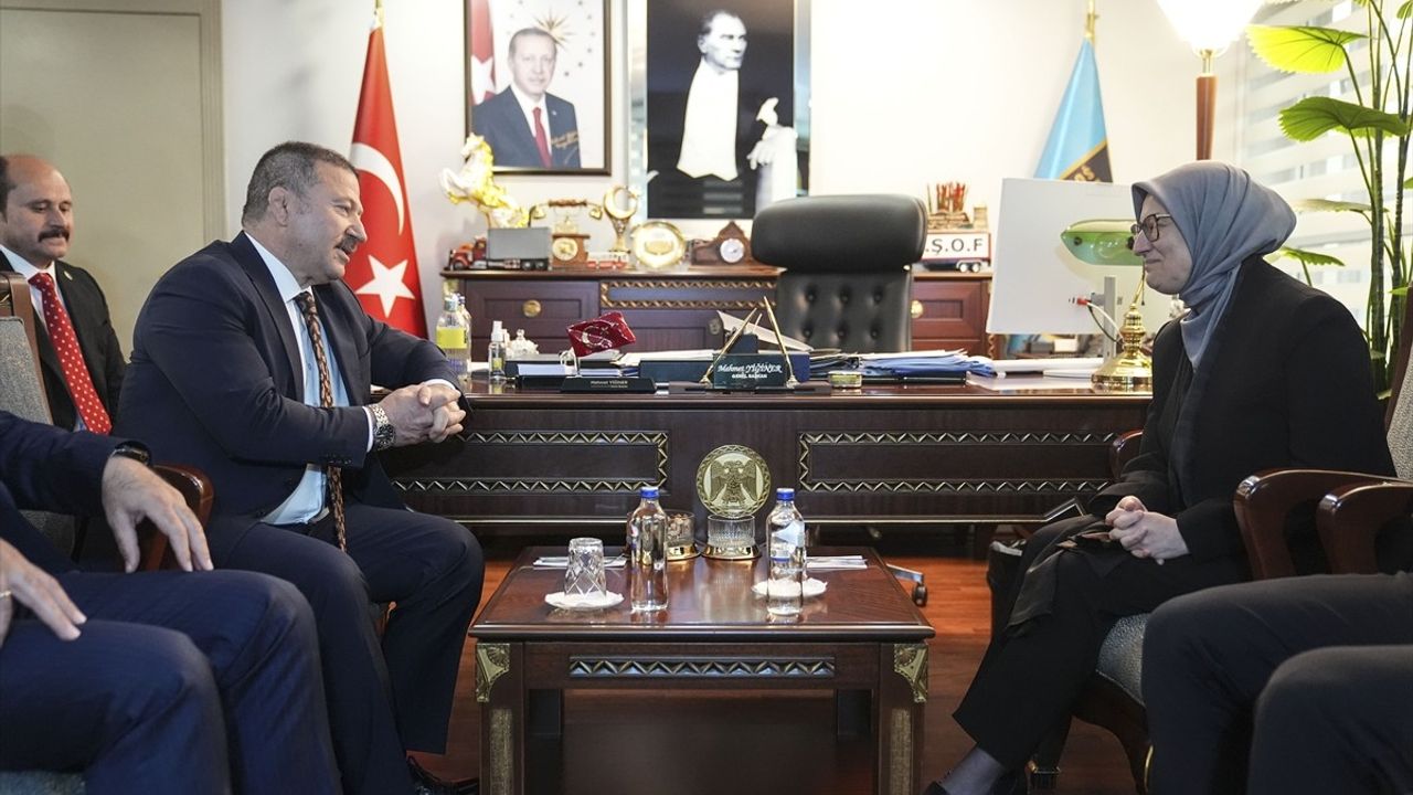 AK Parti Genel Başkan Yardımcısı Belgin Uygur'un TŞOF Ziyareti
