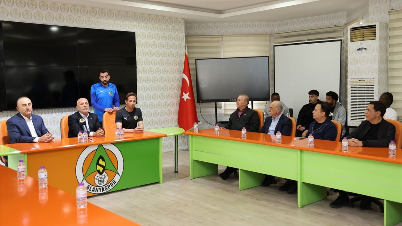 Alanyaspor'da Ramazan Bayramı Coşkusu