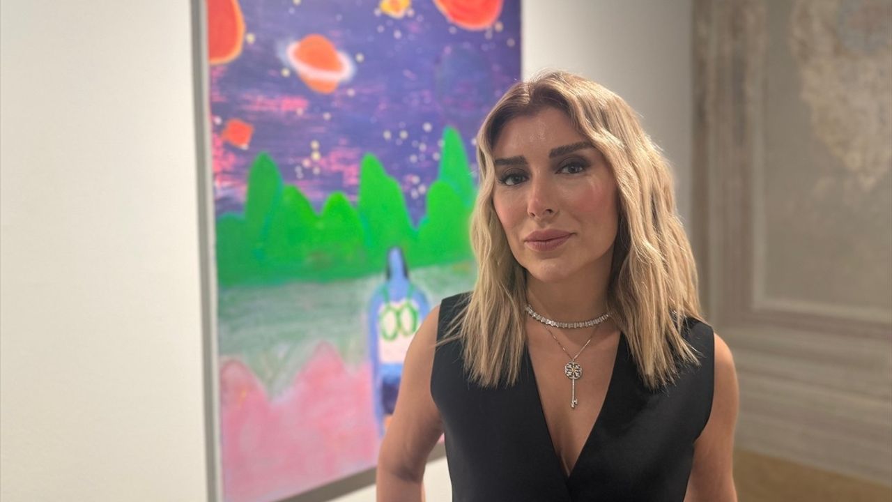 American and European Art Sergisi Sanatseverlerle Buluştu