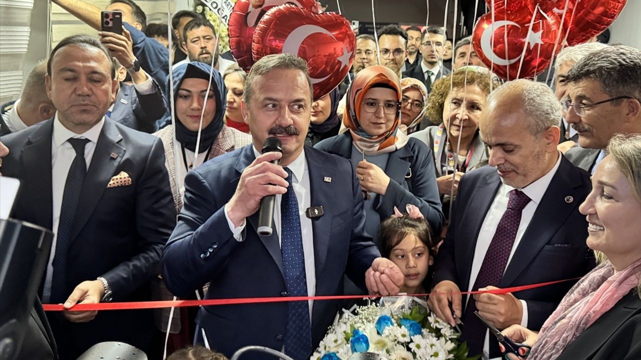 Anahtar Parti Genel Başkanı Yavuz Ağıralioğlu Kayseri'de Temaslarda Bulundu