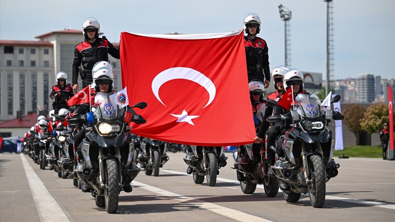 Ankara'da 1 Mayıs Kutlamaları İçin Güvenlik Önlemleri Artırıldı