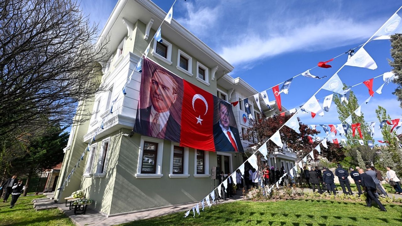 Ankara'da Bağımlılıkla Mücadele İçin Yeni Merkez Açıldı