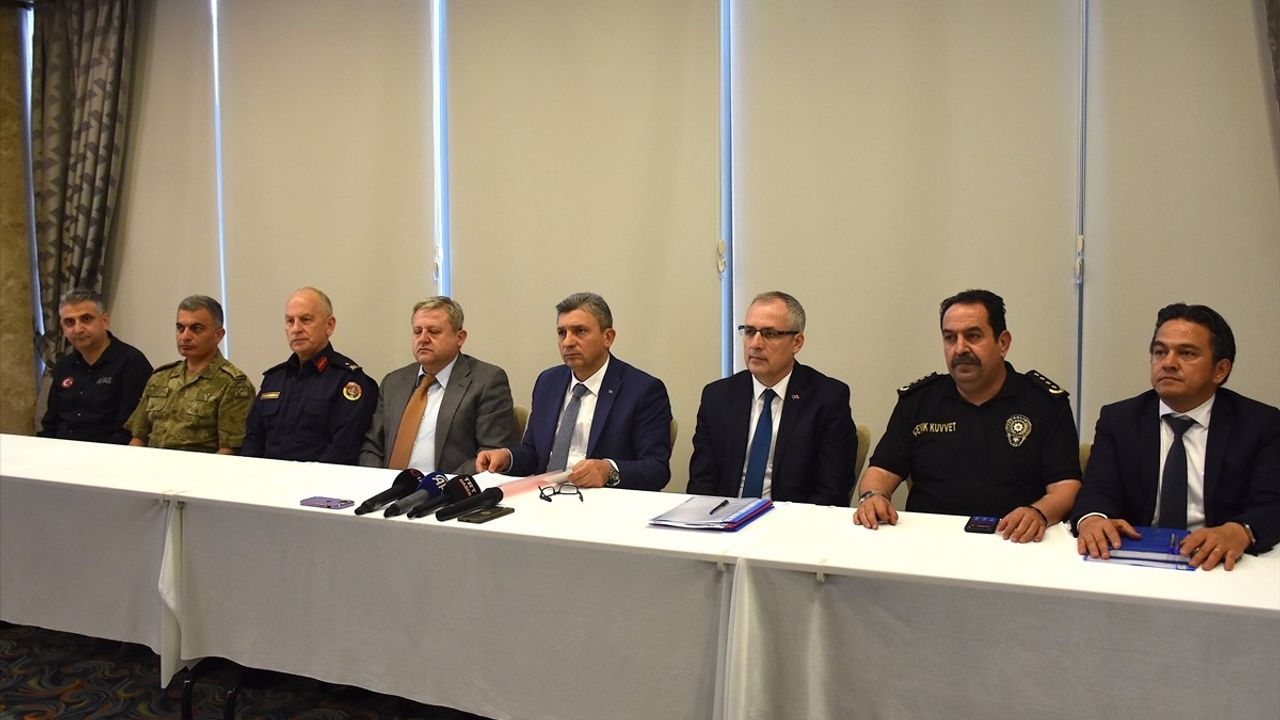 Antalya'da Orman Yangınlarına Karşı Önlemler Alınıyor