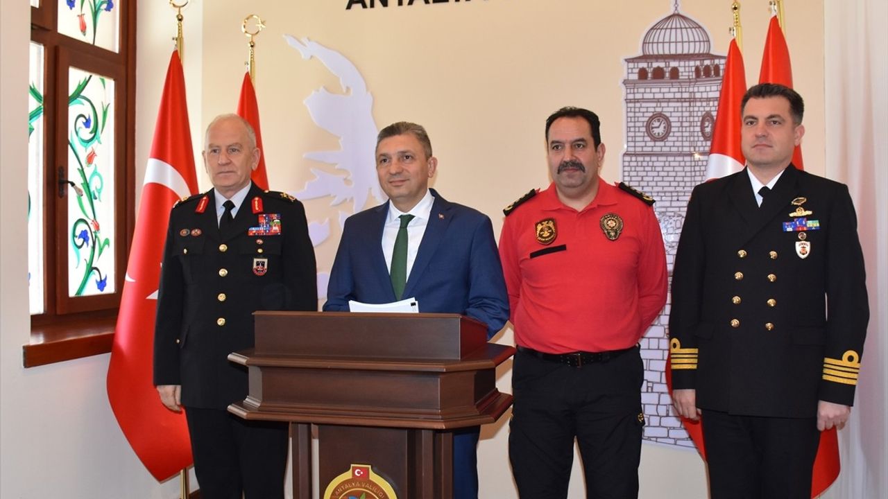 Antalya Valisi Şahin: ADF Kentin Tanıtımına Önemli Katkı Sağlıyor