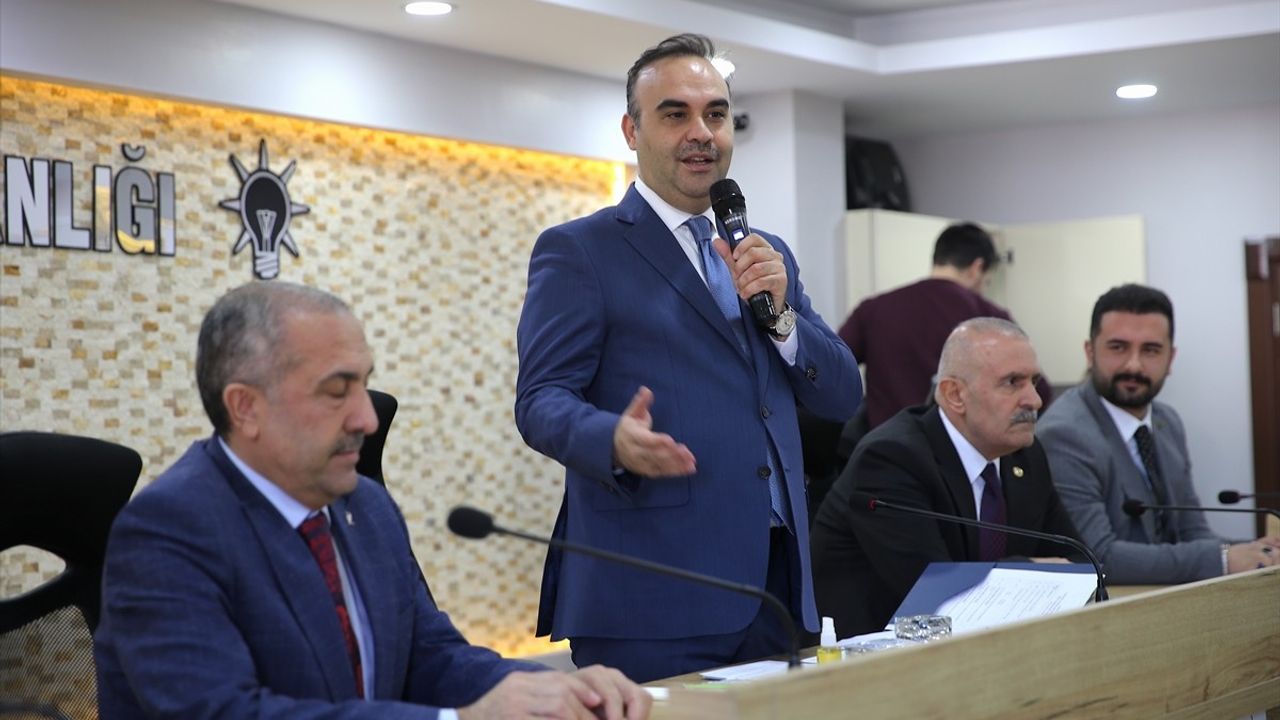 Bakan Kacır'dan Uzay Teknolojilerine Vurgu