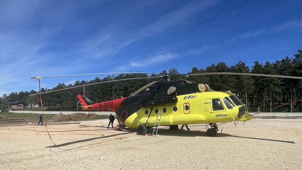 Bolu'da Orman Yangınlarıyla Mücadele İçin Helikopter Gönderildi