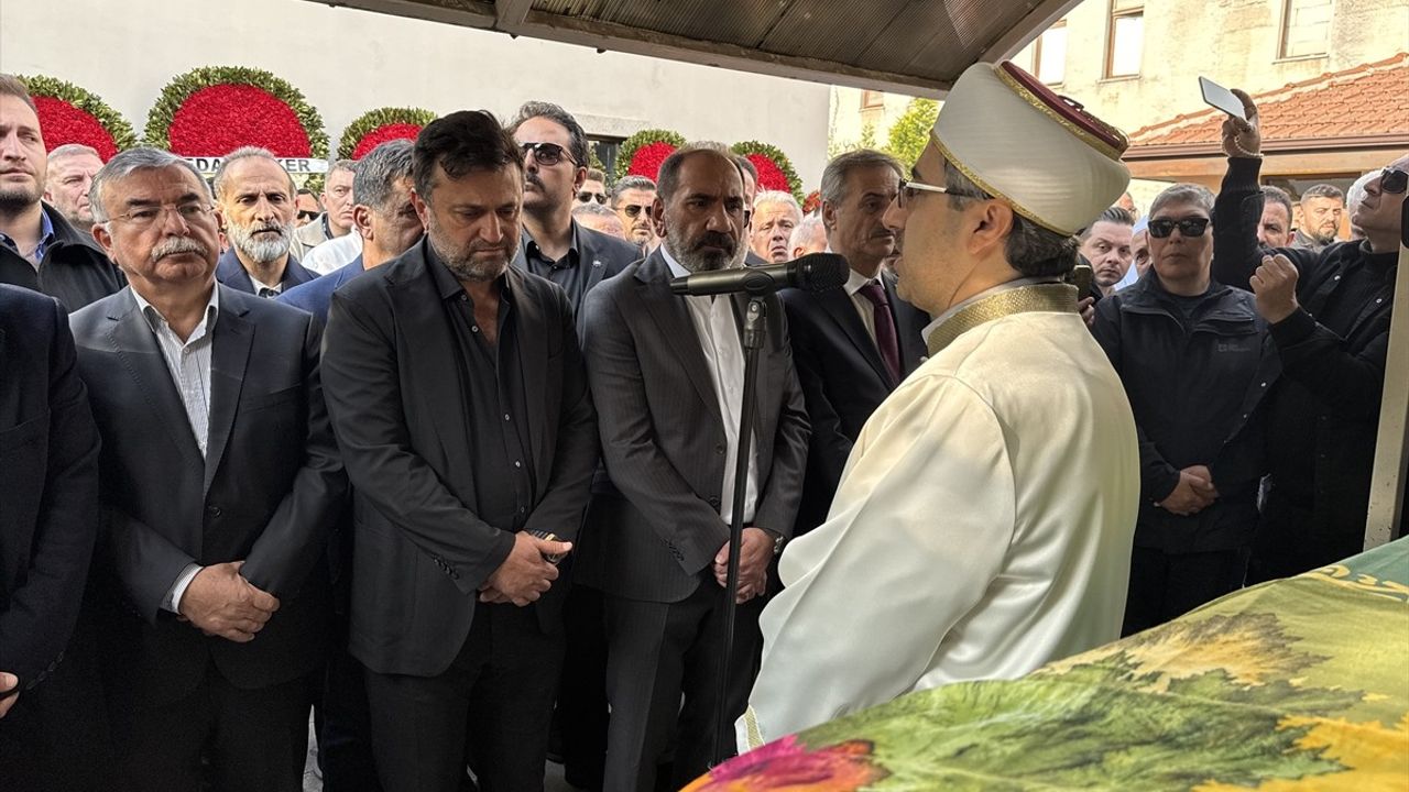 Bülent Uygun'un Kızı Almina Tude Uygun Son Yolculuğuna Uğurlandı