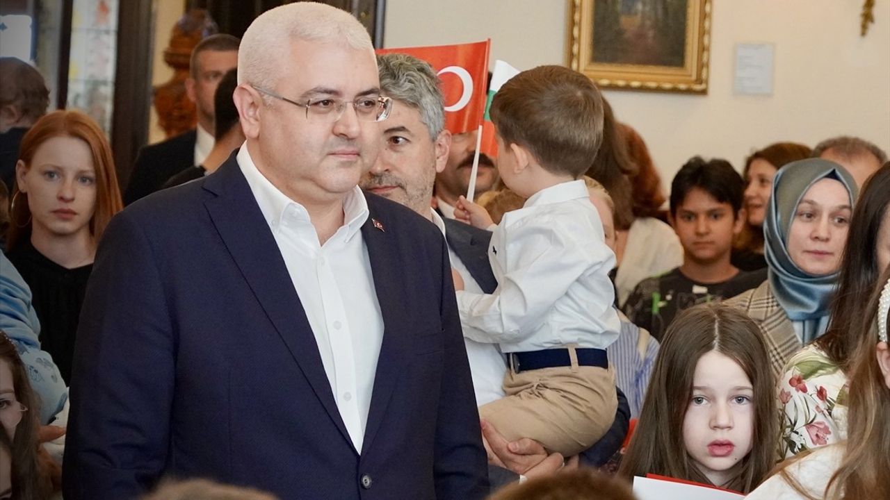 Bulgaristan'da 23 Nisan Coşkusu