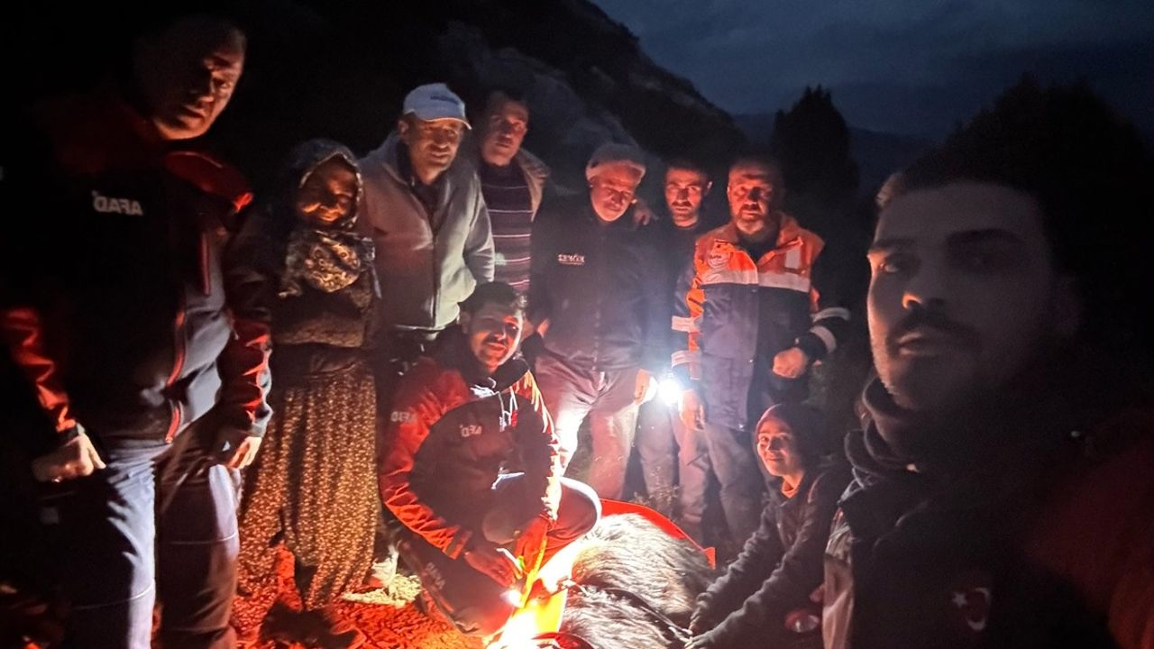 Burdur'da Mahsur Kalan Keçi AFAD Tarafından Kurtarıldı