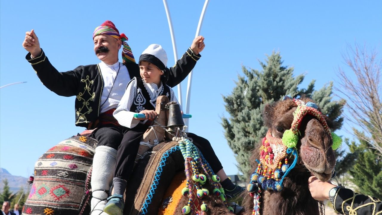 Burdur'da Yörük Çalıştayı coşku ile kutlandı