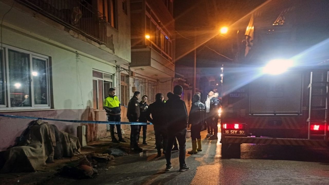 Bursa'da Yangın Faciası: İki Kardeş Hayatını Kaybetti