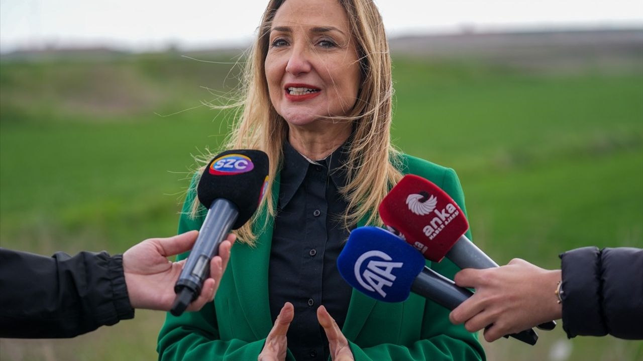 CHP'li Aylin Nazlıaka'dan Cezaevi Ziyareti