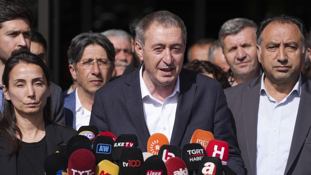 DEM Partisi Eş Genel Başkanı Bakırhan'dan TBMM Başkanvekili Önder'in Sağlık Durumu Açıklaması
