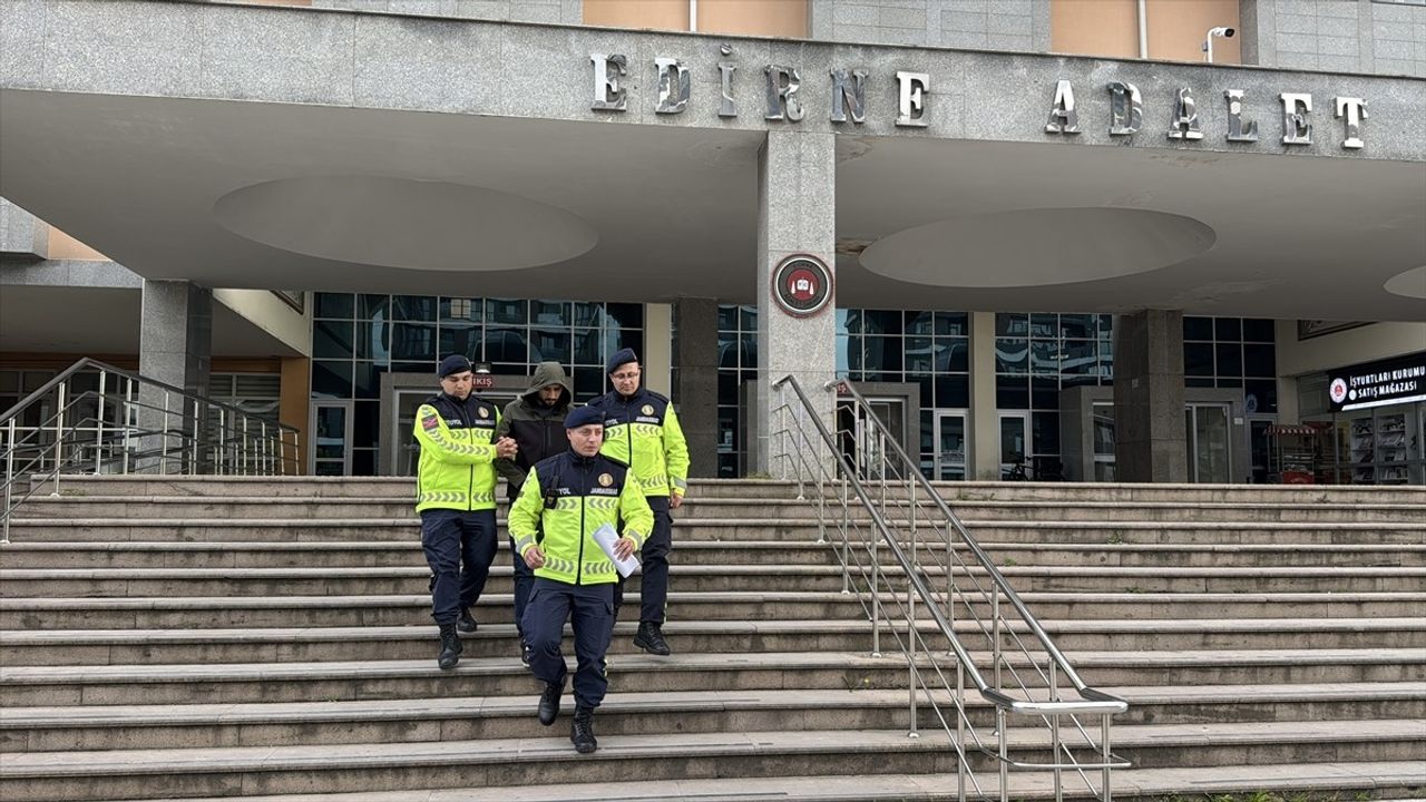 Edirne'de İBB Çalışanı İnsan Kaçakçılığı İle Tutuklandı