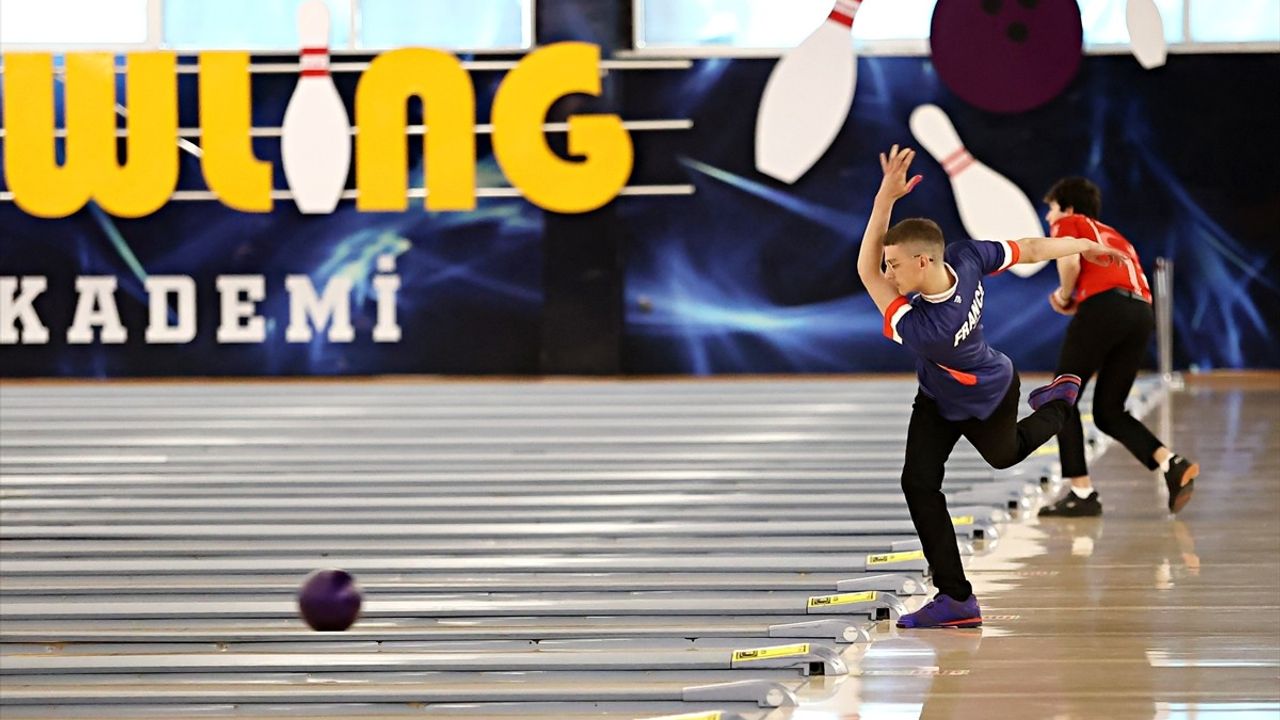 Gençler Avrupa Bowling Şampiyonası Samsun'da Başladı