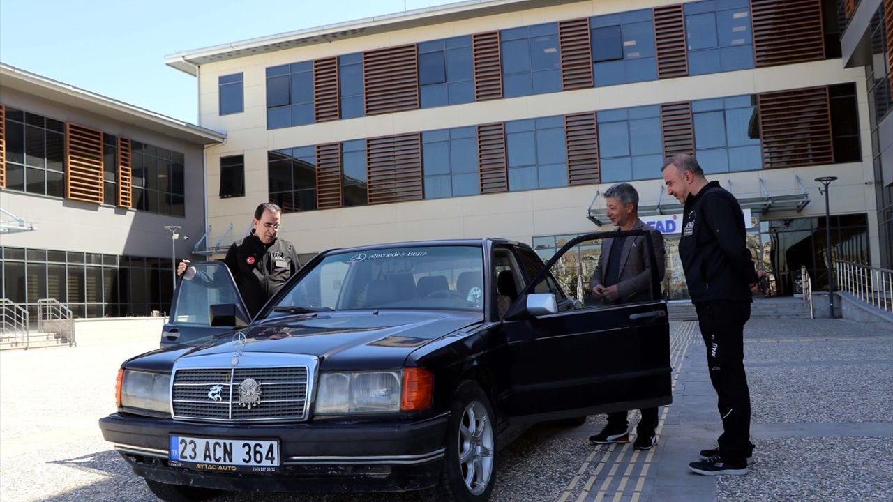 Hayırsever Hacı Bahçeci'den Gazze'ye Destek