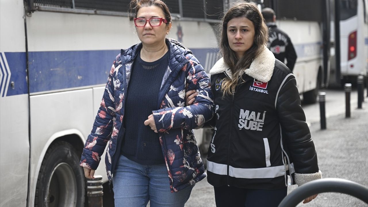 İBB Yolsuzluk Soruşturmasında Gözaltına Alınanlar Adliyeye Sevk Edildi