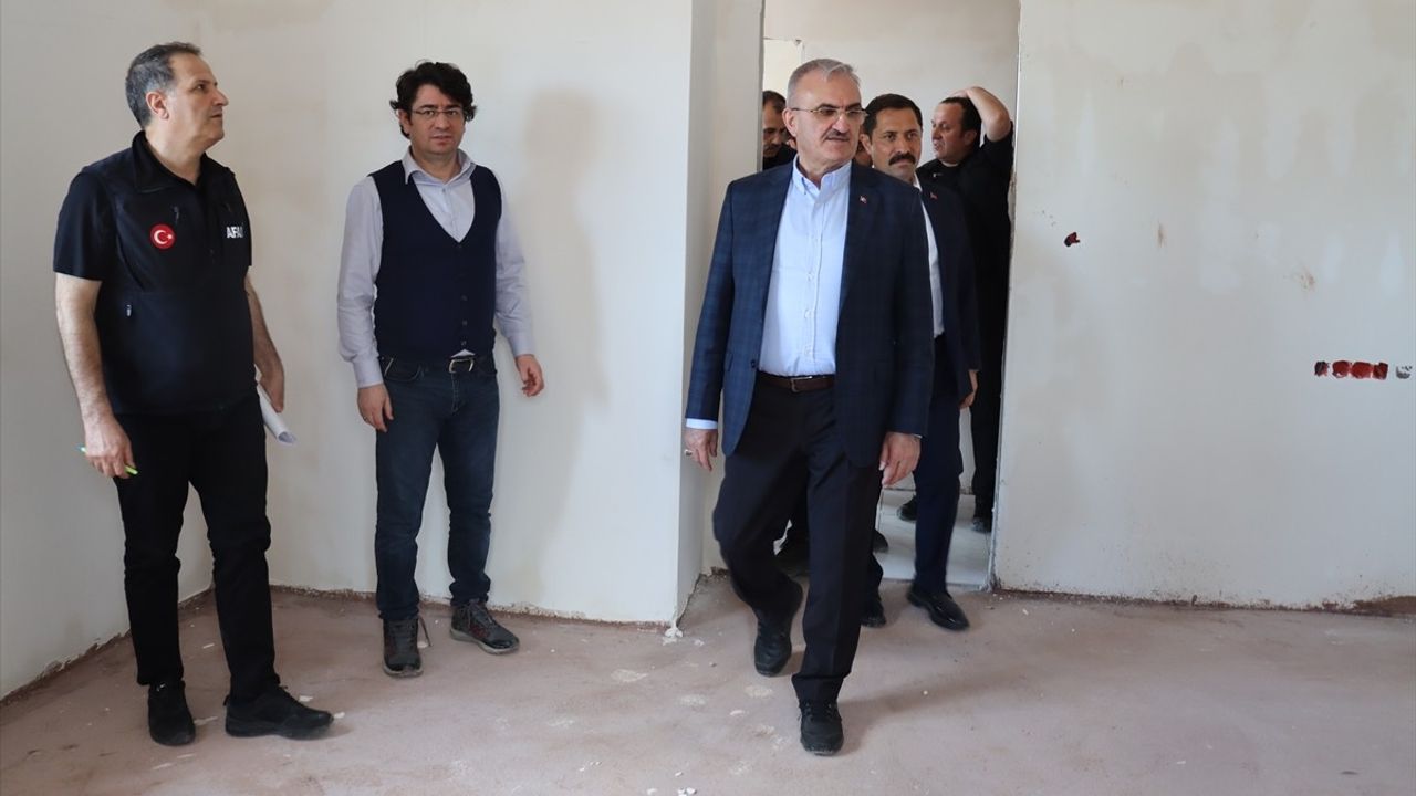 İçişleri Bakan Yardımcısı Karaloğlu, Hatay'da İncelemelerde Bulundu