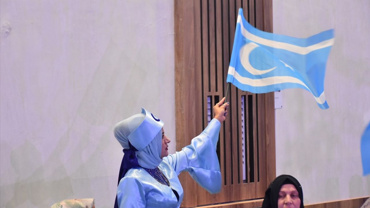 Irak Türkmen Cephesi 30. Yılını Kerkük'te Kutladı
