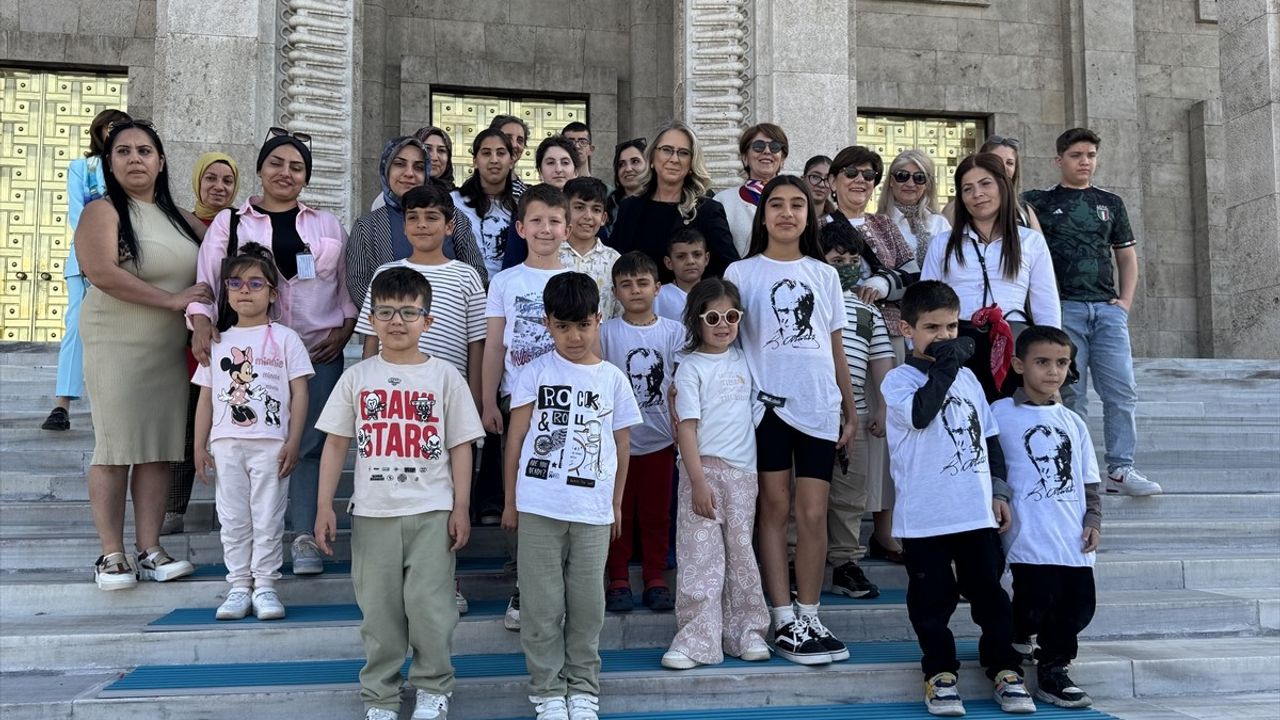 İzmirli Kanserle Mücadele Eden Çocukların TBMM Ziyareti