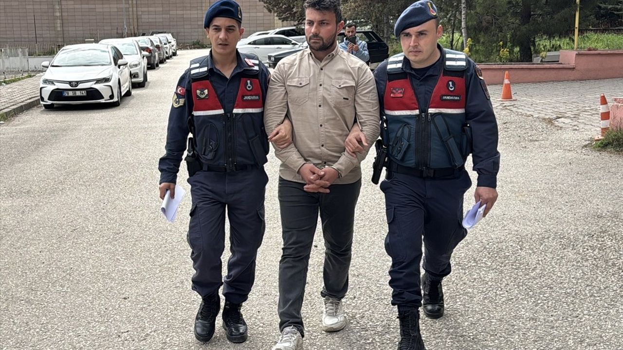 Karabük'teki Trafik Kazasında Tır Sürücüsü Tutuklandı