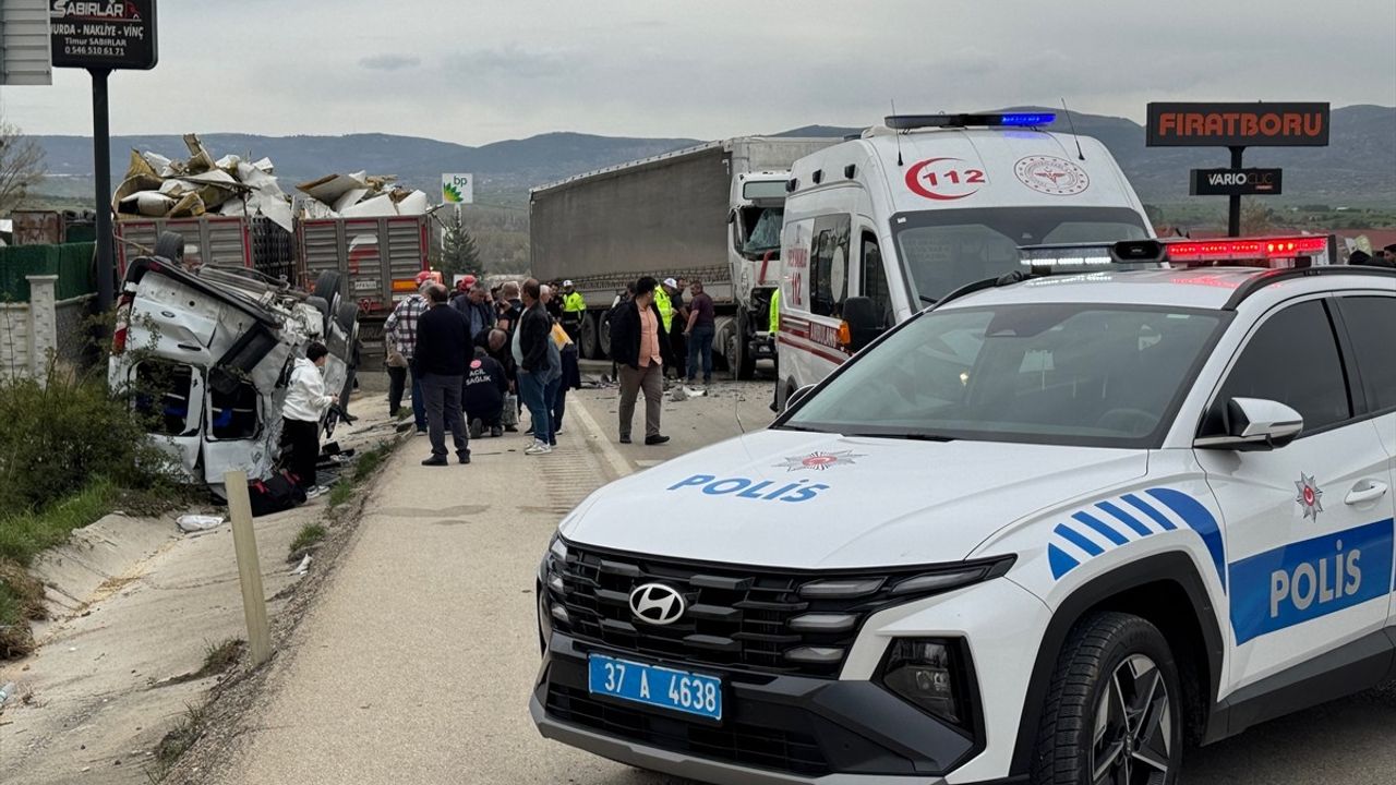 Kastamonu'daki Kazada 10 Yaralı