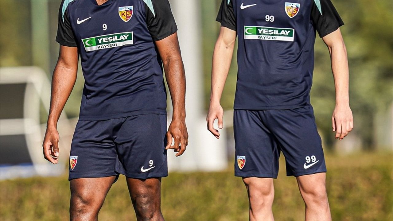 Kayserispor, Fenerbahçe Maçına Hazırlanıyor