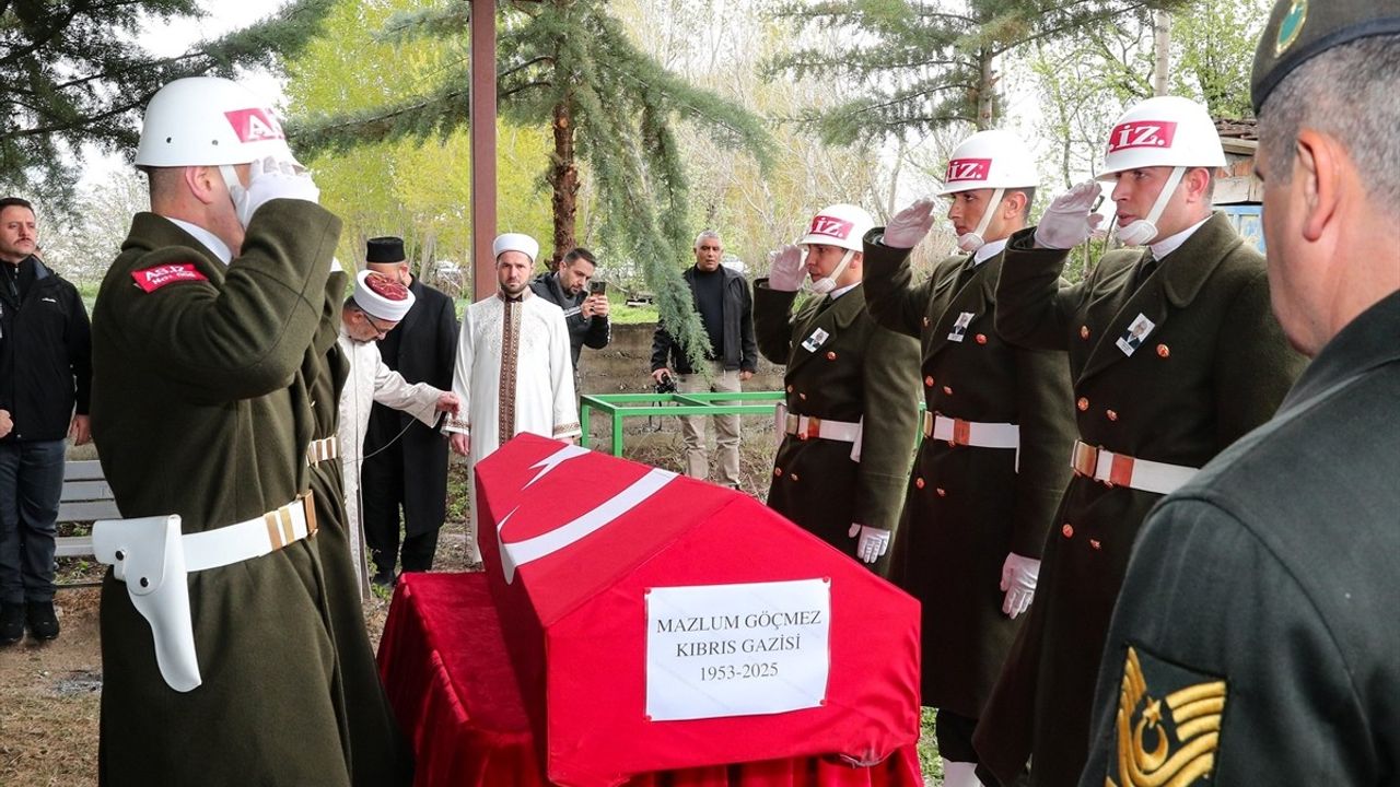 Kıbrıs Gazisi Mazlum Göçmez Son Yolculuğuna Uğurlandı