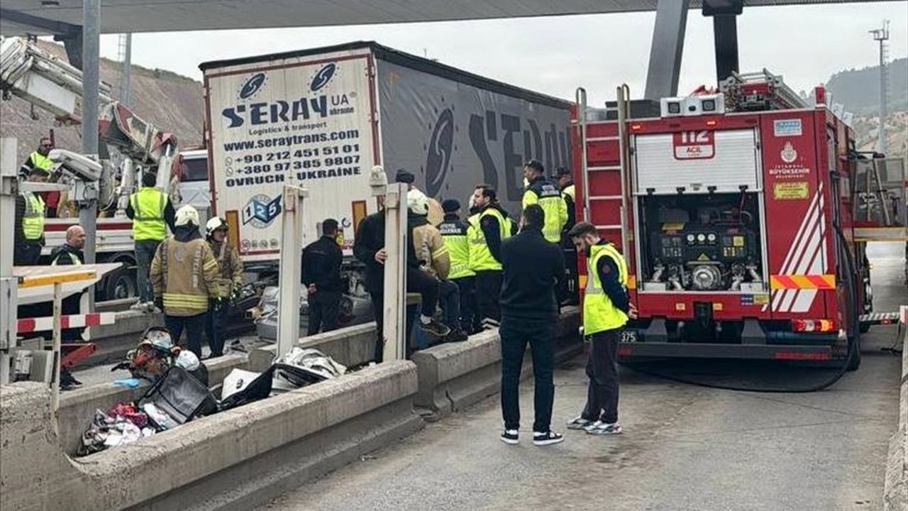 Kuzey Marmara Otoyolu'nda Kazada Yaralılar Var