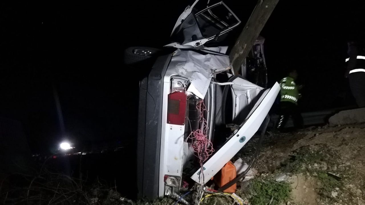 Malatya'daki Trafik Kazası: 1 Ölü, 2 Yaralı
