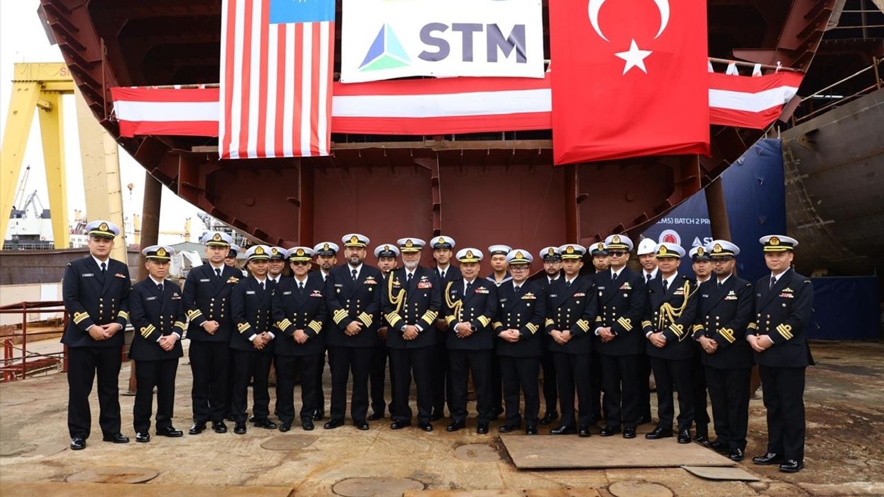 Malezya Korvet Projesinde Blok Kızağa Koyma Töreni Gerçekleştirildi