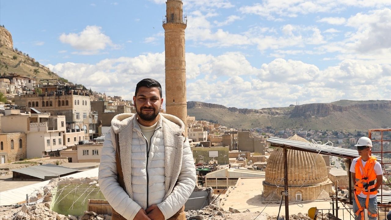 Mardin'deki Betonarme Binaların Yıkım Çalışmaları Başladı