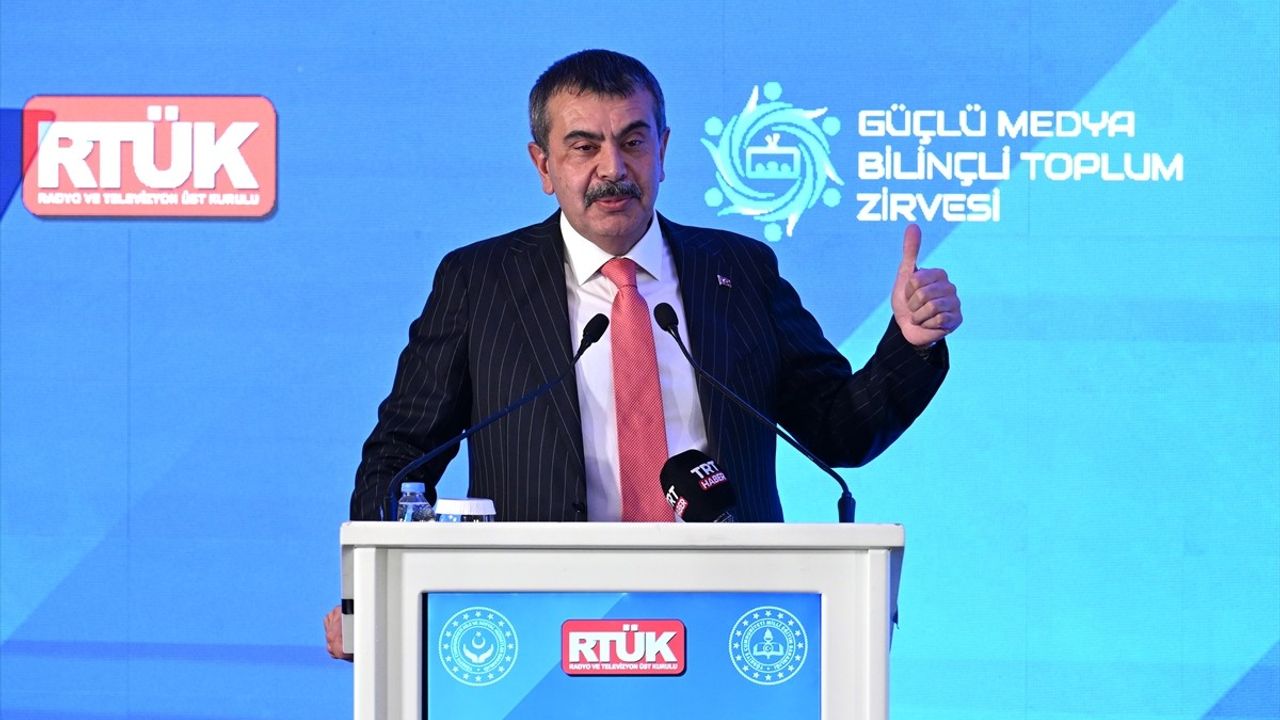 Milli Eğitim Bakanı Tekin'den Medya Açıklamaları