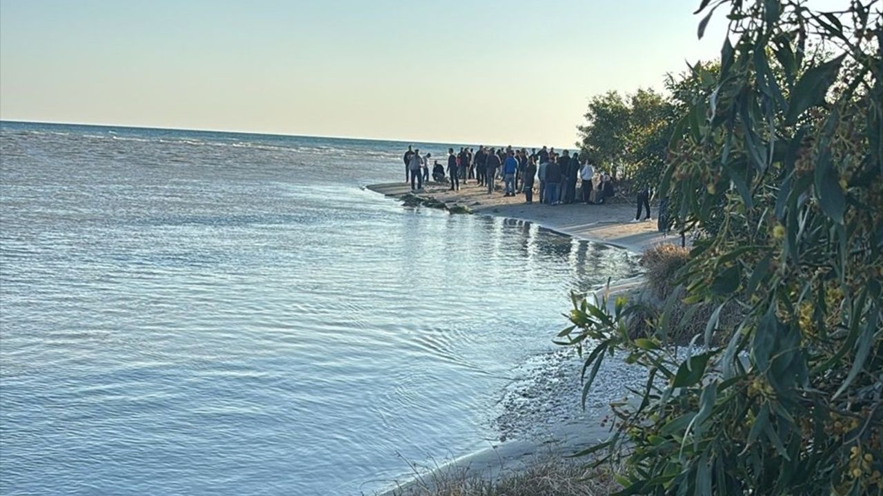Muğla'da Denize Düşen Adam İçin Arama Kurtarma Çalışması Başlatıldı