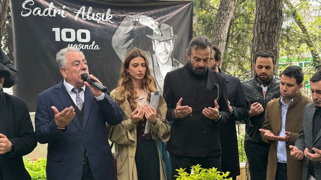 Sadri Alışık'ın 100. Doğum Yılı Anma Töreni