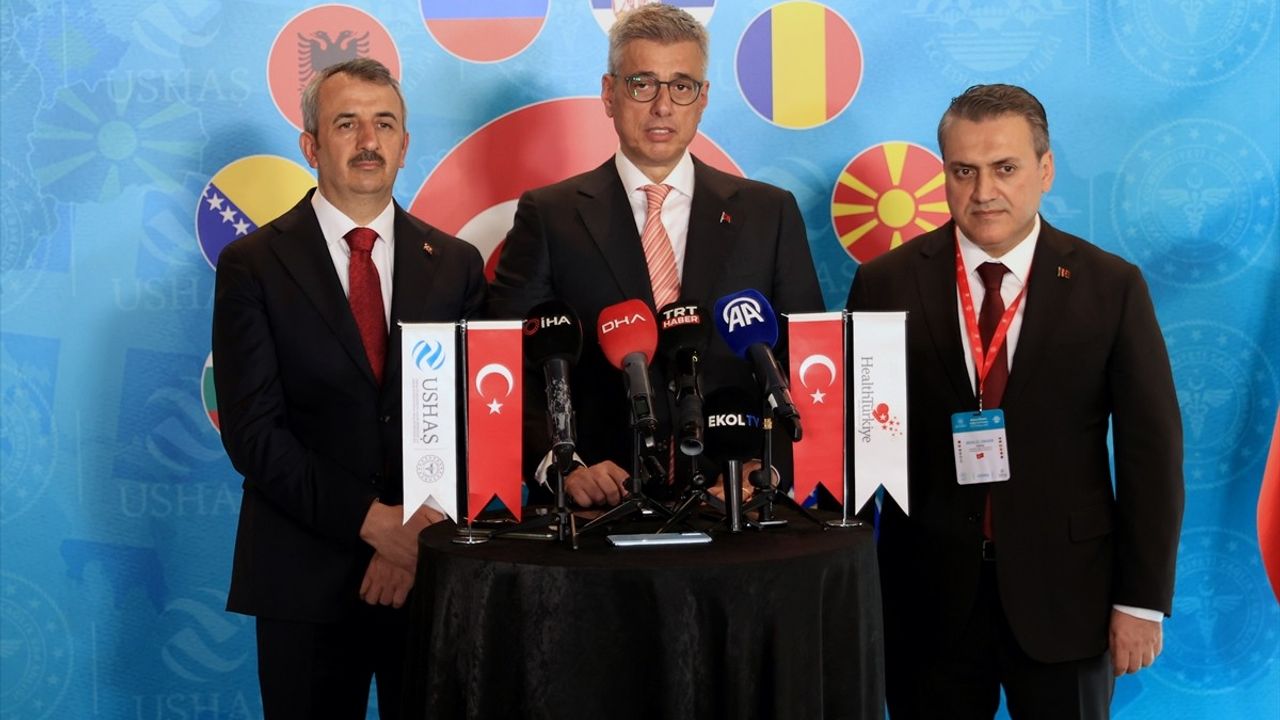 Sağlık Bakanı Kemal Memişoğlu'ndan Deprem Açıklamaları ve Sağlık Turizmi Vurgusu