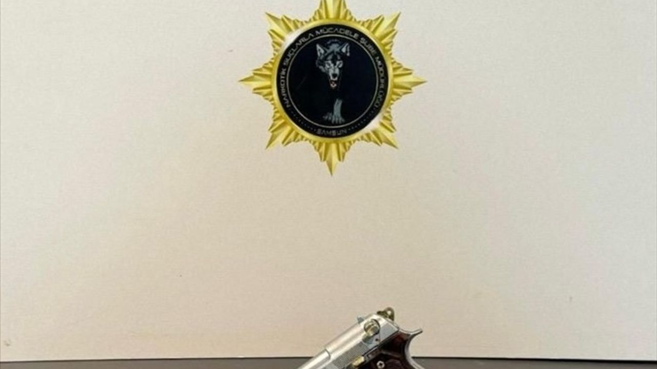 Samsun'da Uyuşturucu Operasyonu: 8 Gözaltı