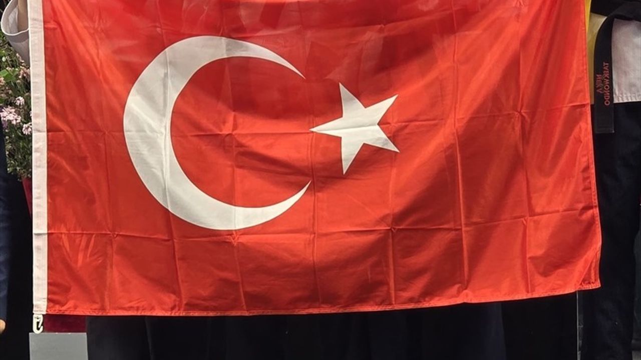 Samsunlu Tekvandocular Avrupa Şampiyonası'nda 3 Madalya Kazandı