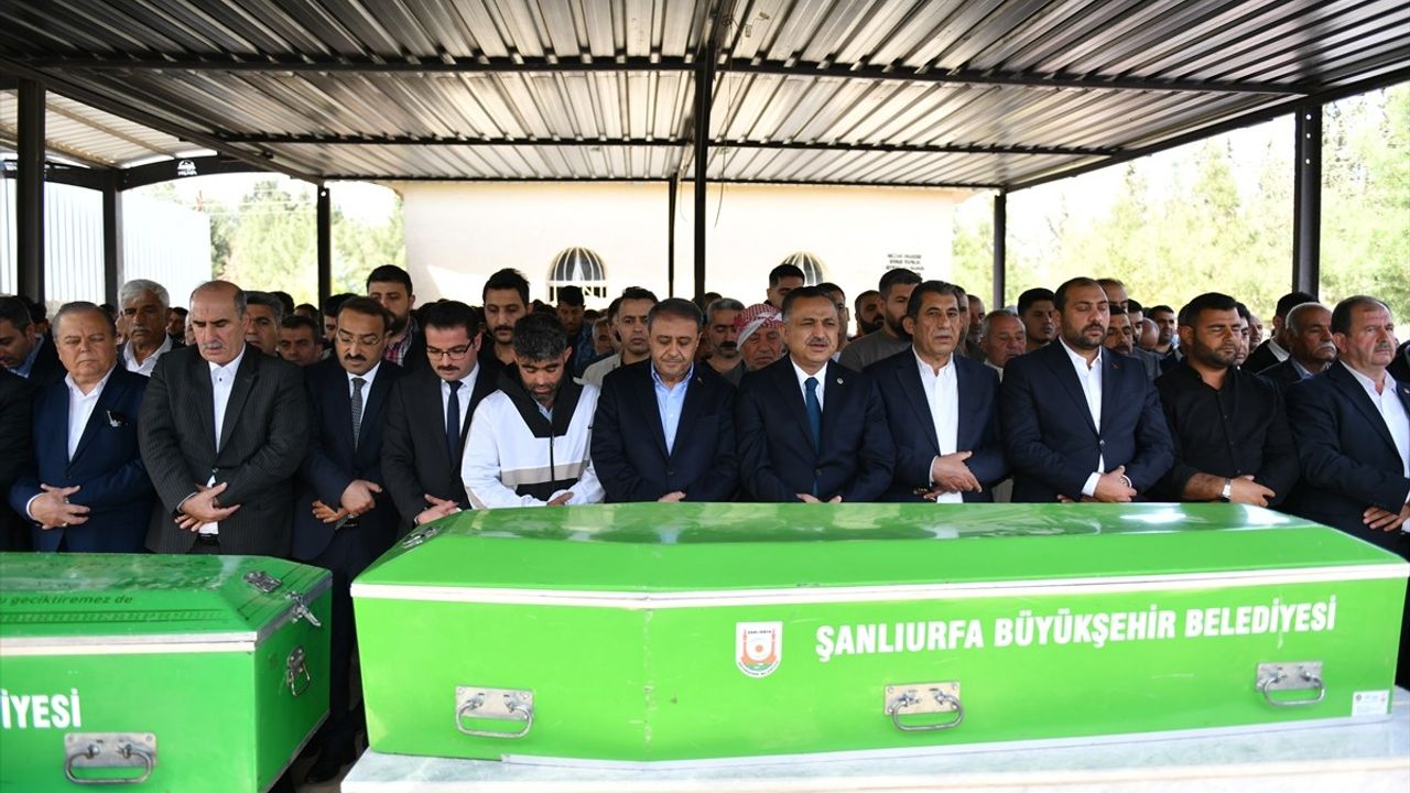 Şanlıurfa'da Toprak Kayması Sonucu 3 İşçi Hayatını Kaybetti
