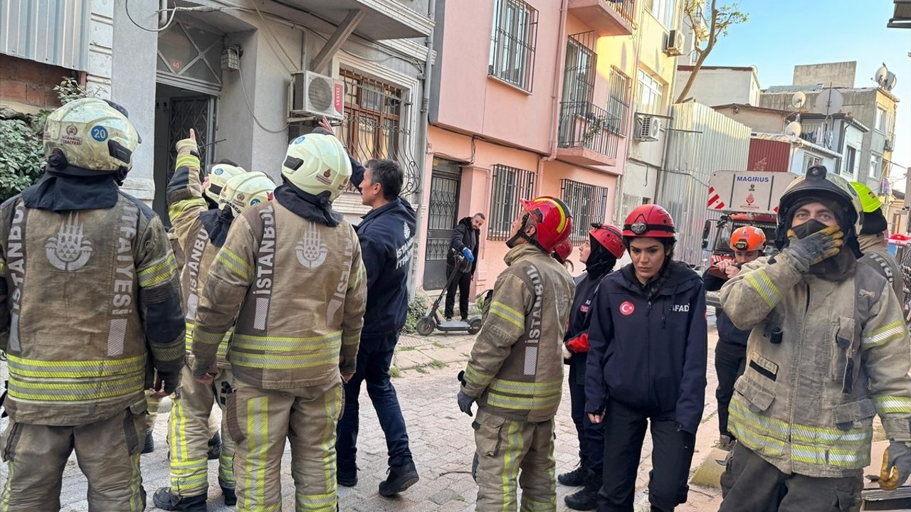 Şişli'de İki Katlı Binada Kısmi Çökme Olayı
