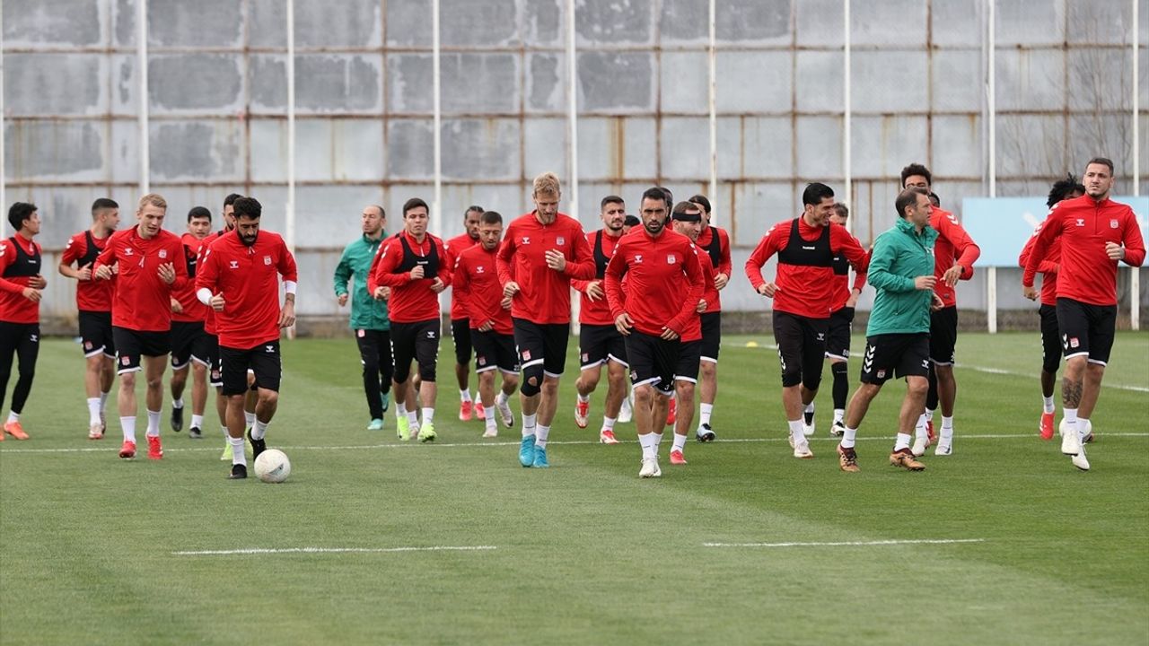Sivasspor Fenerbahçe Maçına Hazır