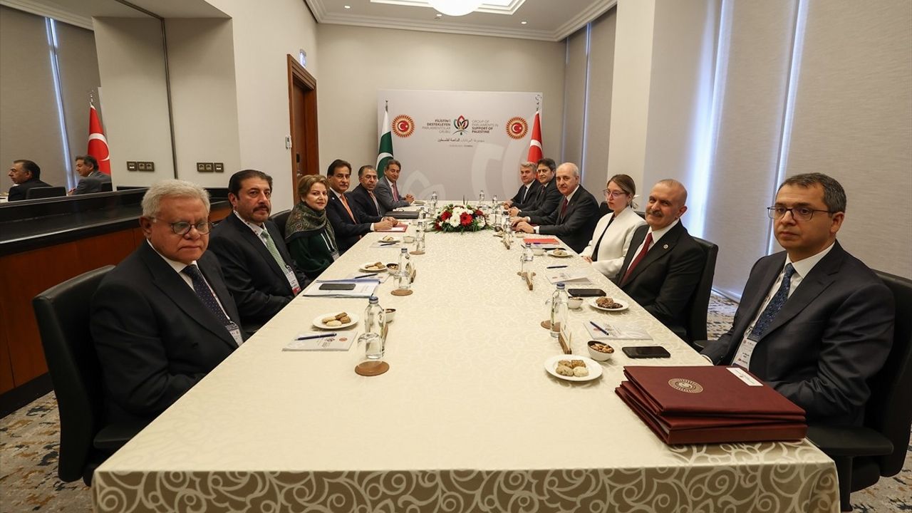 TBMM Başkanı Numan Kurtulmuş, Pakistan Ulusal Meclis Başkanı ile Filistin'de Barış İçin Görüştü