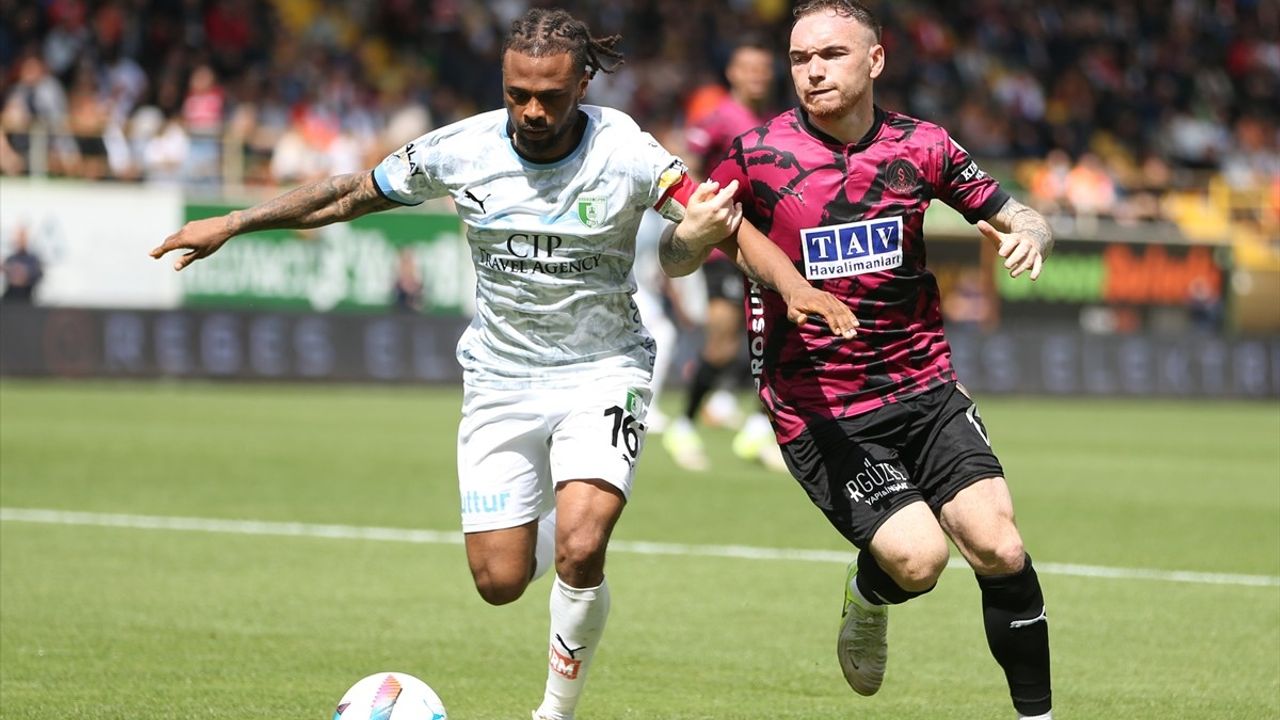 Trendyol Süper Lig'de Alanyaspor ve Bodrum FK Beraberlik Mücadelesi Verdi