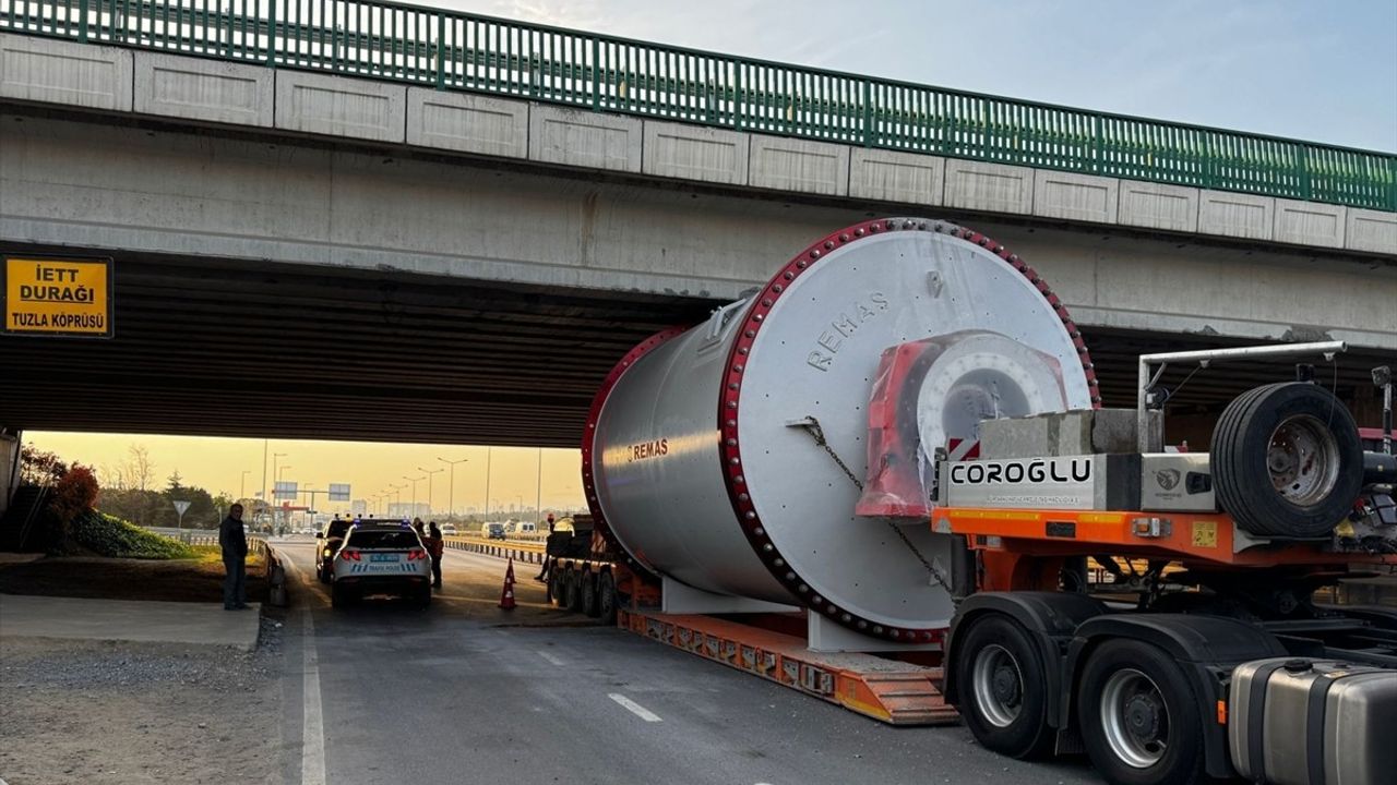 Tuzla D-100 Kara Yolunda Trafik Duyurusu