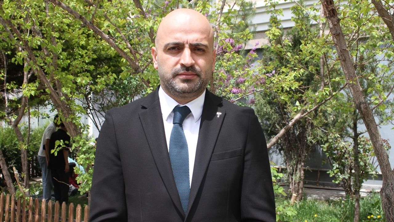 Van'da Filistin Temalı Resim Sergisi Açıldı
