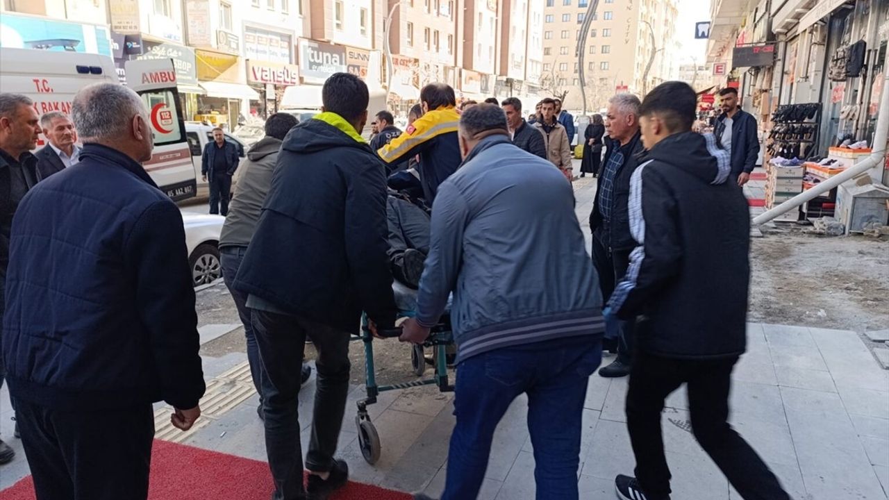 Van'da Giyim Mağazasına Yapılan Silahlı Saldırı