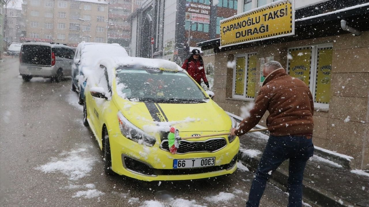 Yozgat'ta Kar Yağışı Etkisini Gösteriyor