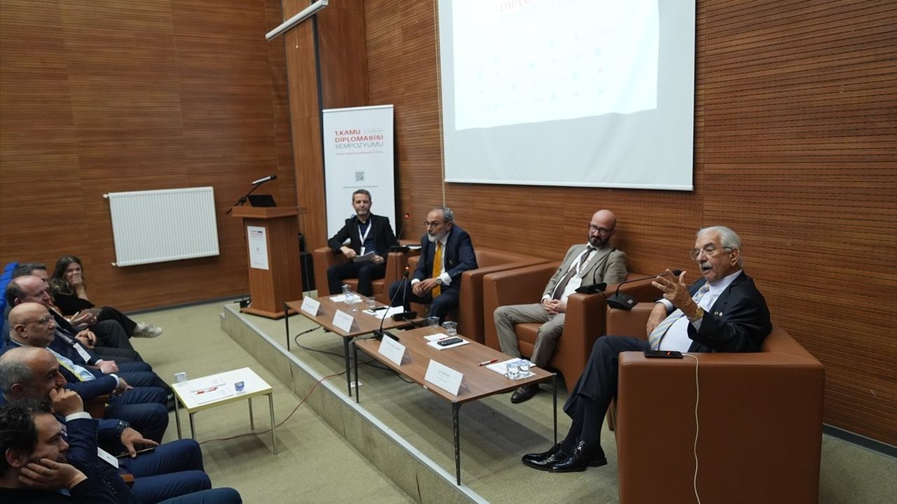1. Kamu Diplomasisi Sempozyumu İlk Günü Tamamlandı