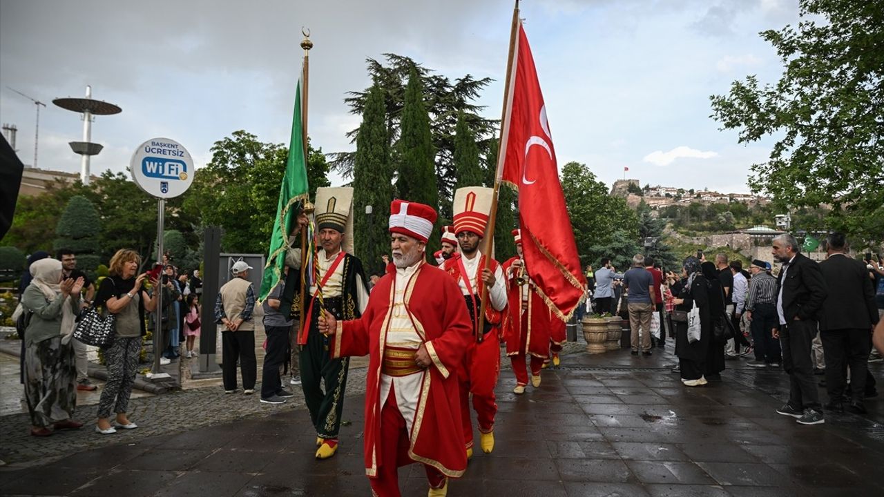 1453 Fetih Yürüyüşü: Miniklerin Coşkulu Kutlaması