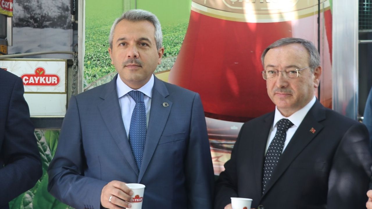 2025 Yaş Çay Kampanyası ÇAYKUR Tarafından Başlatıldı